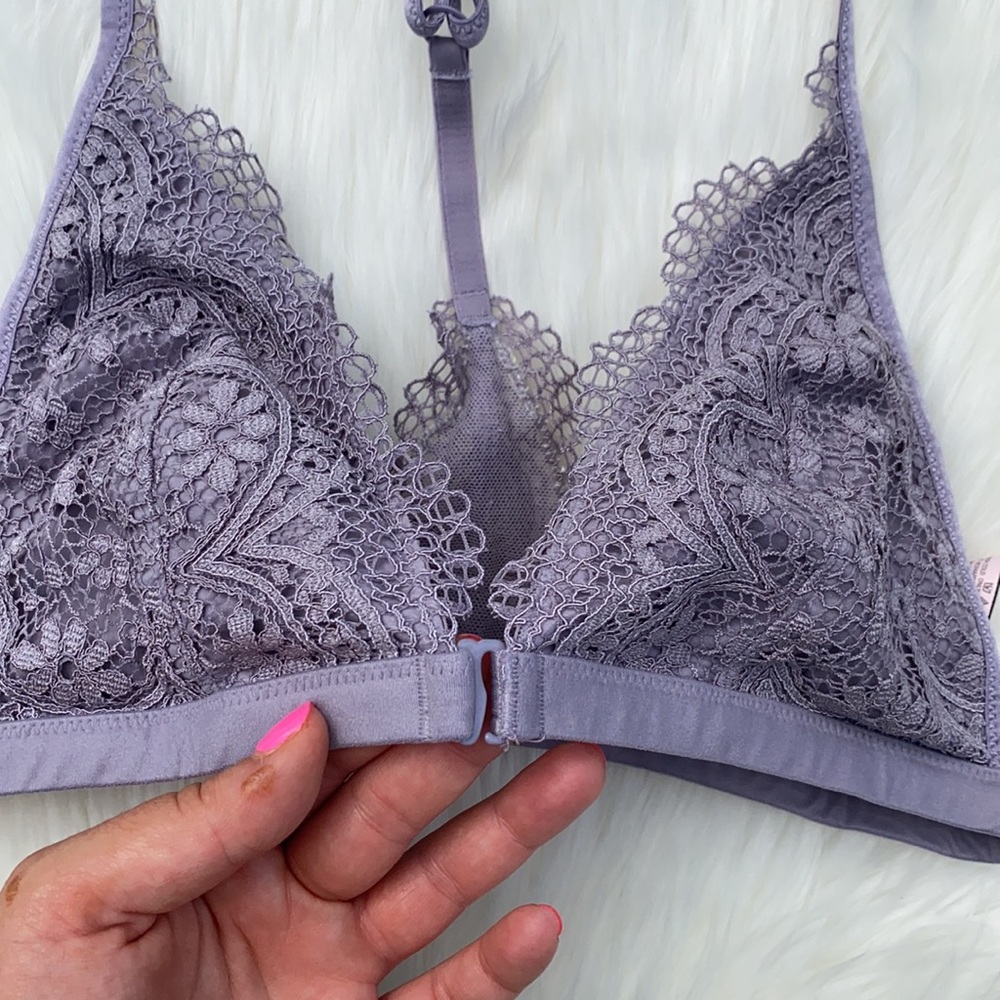 Victoria’s Secret body by Victoria lace bralette - Picture 2 of 5